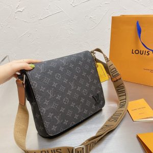 BN – Luxury Edition Bags LUV 067