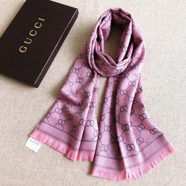 BN – Luxury Edition GCI Scarf 010