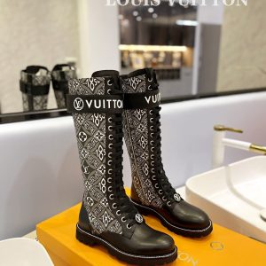 Designer LUV BOOTS 030