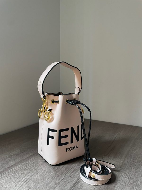 BN – Luxury Edition Bags FEI 050