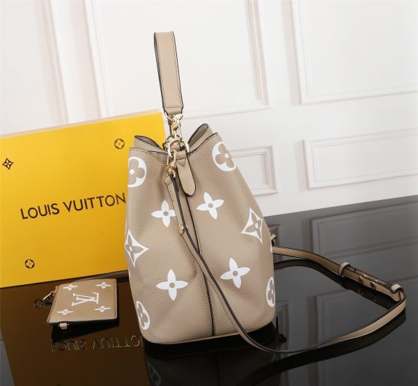 BN – Luxury Edition Bags LUV 032