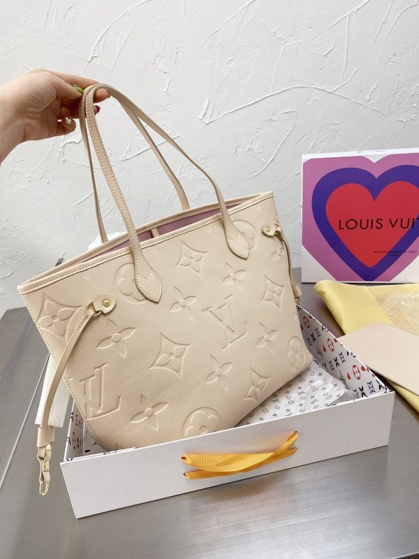 BN – Luxury Edition Bags LUV 076