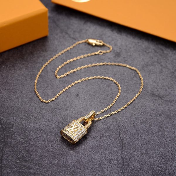 BN – Luxury Edition Necklace LUV025