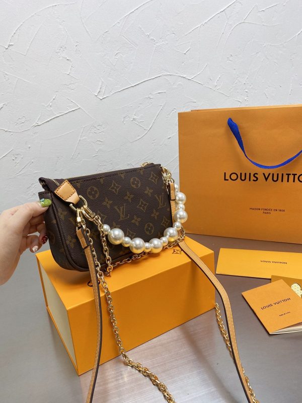 BN – Luxury Edition Bags LUV 080