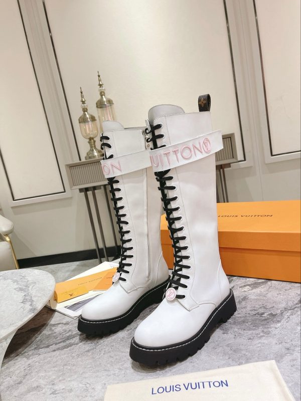 Designer LUV BOOTS 041