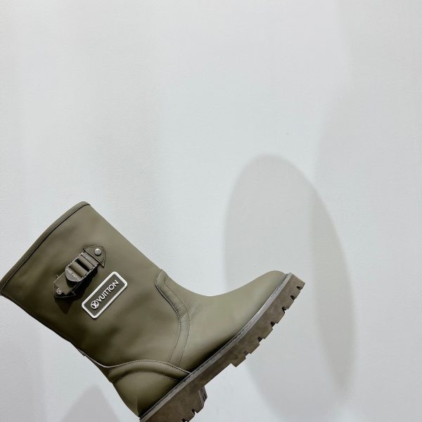 Designer LUV BOOTS 013