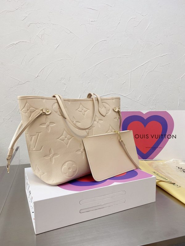 BN – Luxury Edition Bags LUV 076