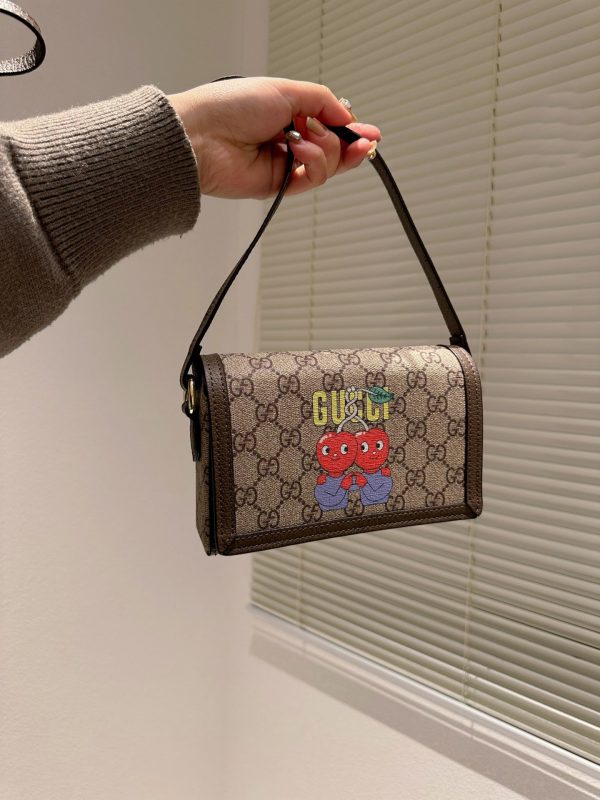 BN – Luxury Bags GCI 520