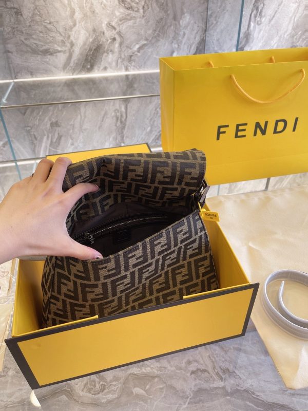 BN – Luxury Edition Bags FEI 201