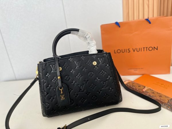 BN – Luxury Bags LUV 528