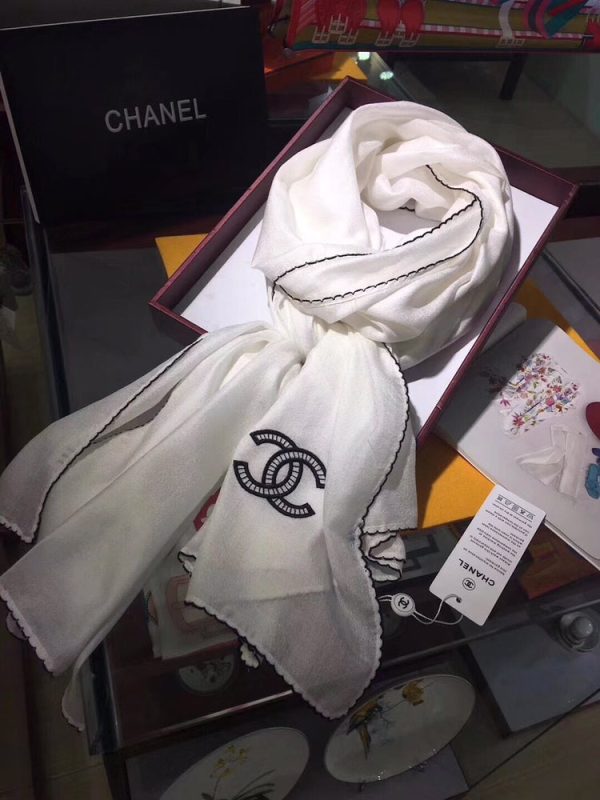 BN – Luxury Edition CH-L Scarf 005