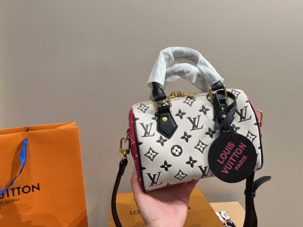 BN – New Luxury Bags LUV 733