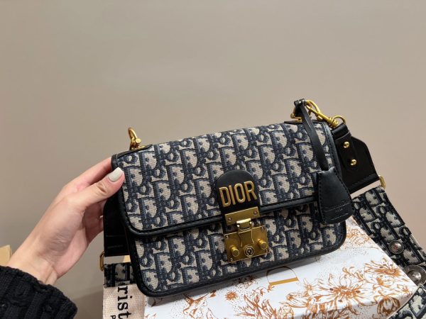 BN – New Luxury Bags DIR 364