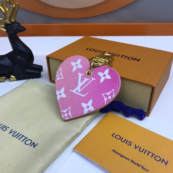 BN – Luxury Edition Keychains LUV 010