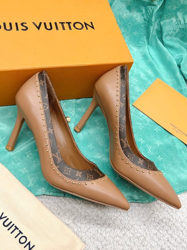 Designer LUV High Heel Shoes 042