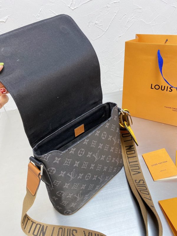 BN – Luxury Edition Bags LUV 067