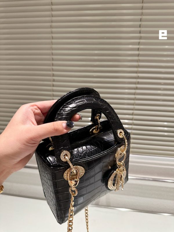 BN – New Luxury Bags DIR 369