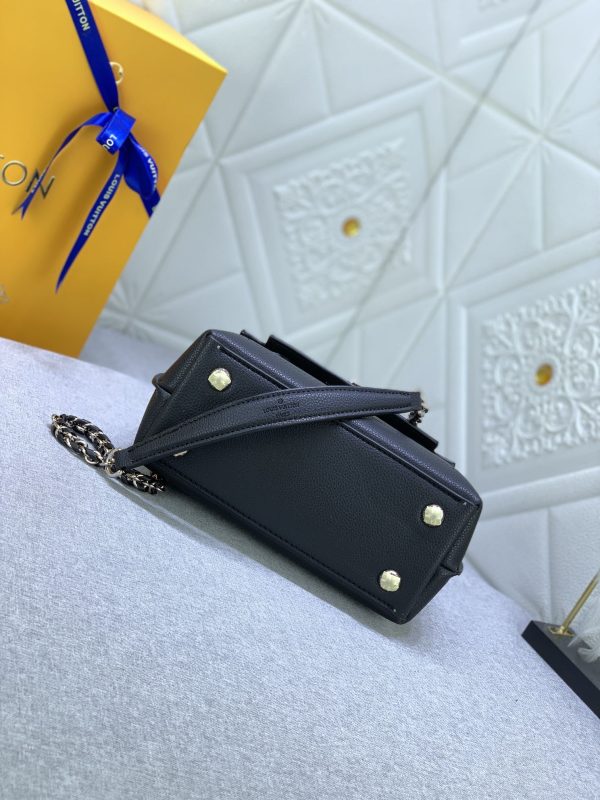 BN – New Luxury Bags LUV 744