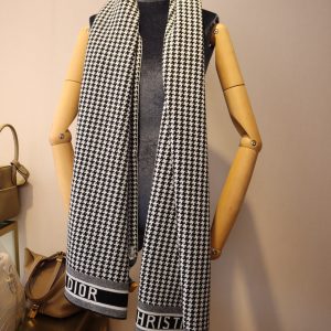 BN – Luxury Edition DIR Scarf 006