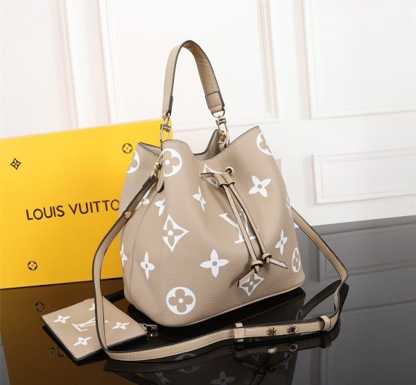 BN – Luxury Edition Bags LUV 032