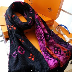 BN – Luxury Edition LUV Scarf 001