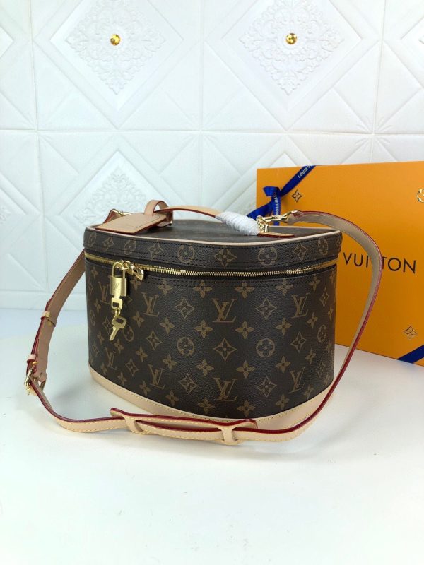 BN – Luxury Edition Bags LUV 024