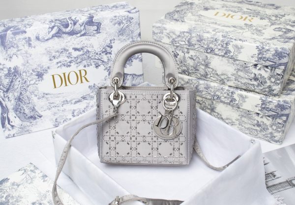 BN – Luxury Edition Bags DIR 231