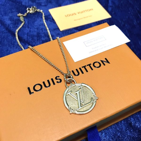 BN – Luxury Edition Necklace LUV026