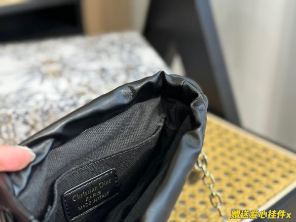 BN – New Luxury Bags DIR 365