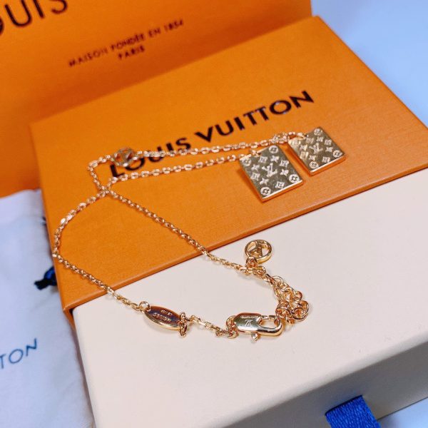 BN – Luxury Edition Necklace LUV018