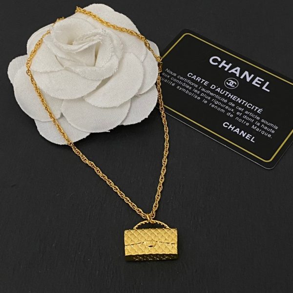 BN – Luxury Edition Necklace CH-L015