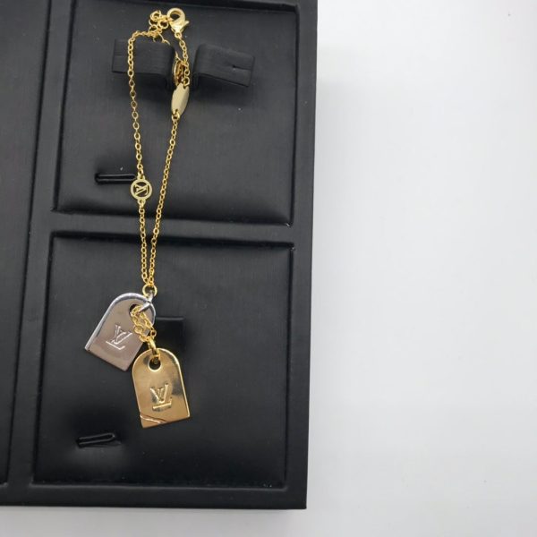 BN – Luxury Edition Necklace LUV029