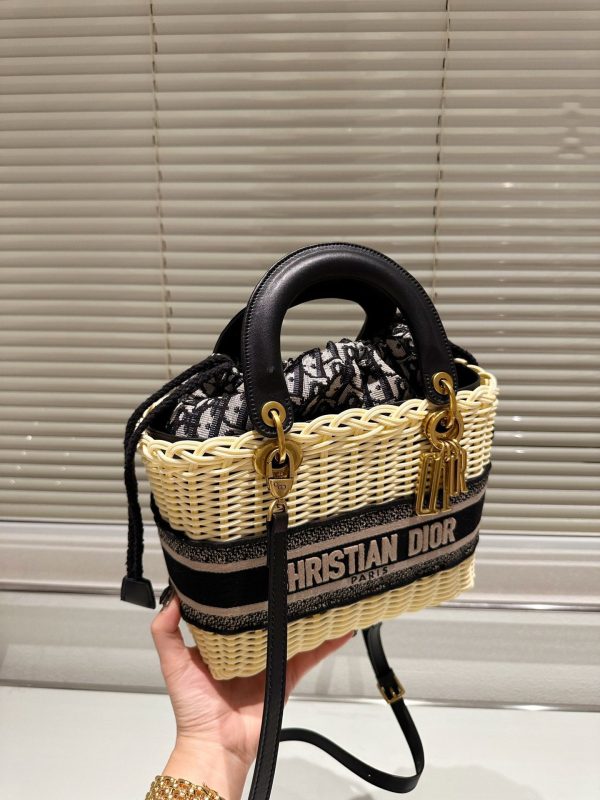 BN – New Luxury Bags DIR 374