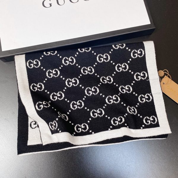 BN – Luxury Edition GCI Scarf 004