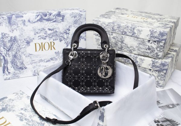 BN – Luxury Edition Bags DIR 230