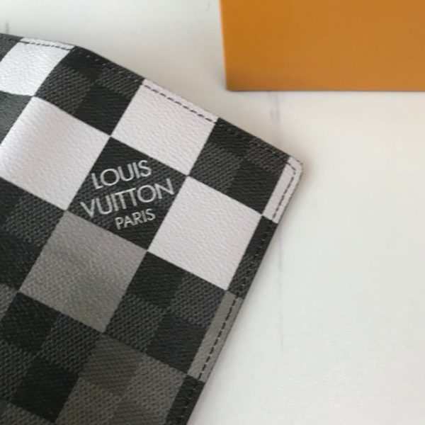 Luxury Wallet LUV 051