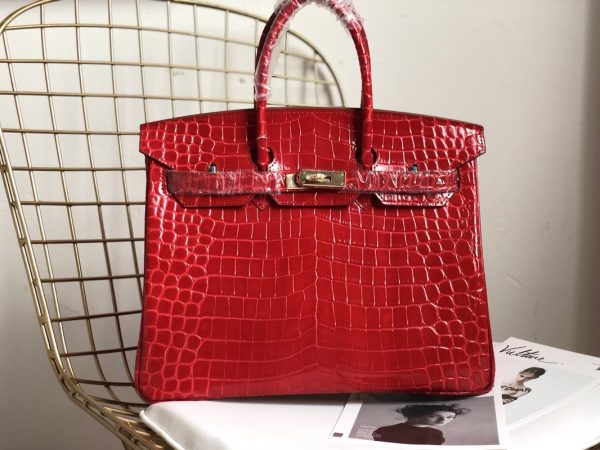 H A SHINY SANGUINE POROSUS CROCODILE BIRKIN 30 WITH GOLD HARDWARE RED 30CM