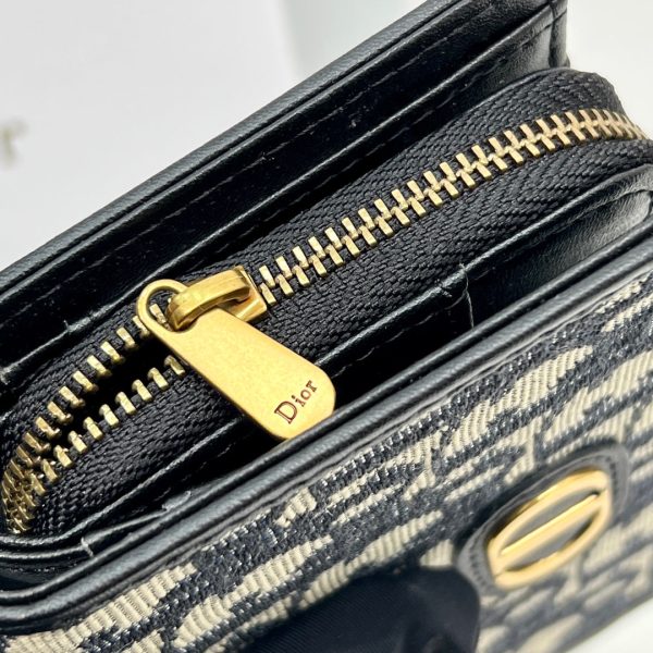 Luxury Wallet DIR 013