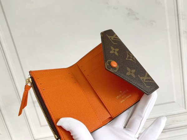 Luxury Wallet LUV 113