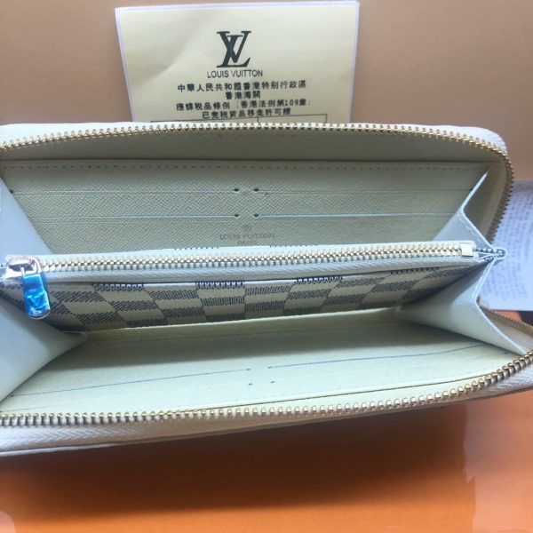 Luxury Wallet LUV 018